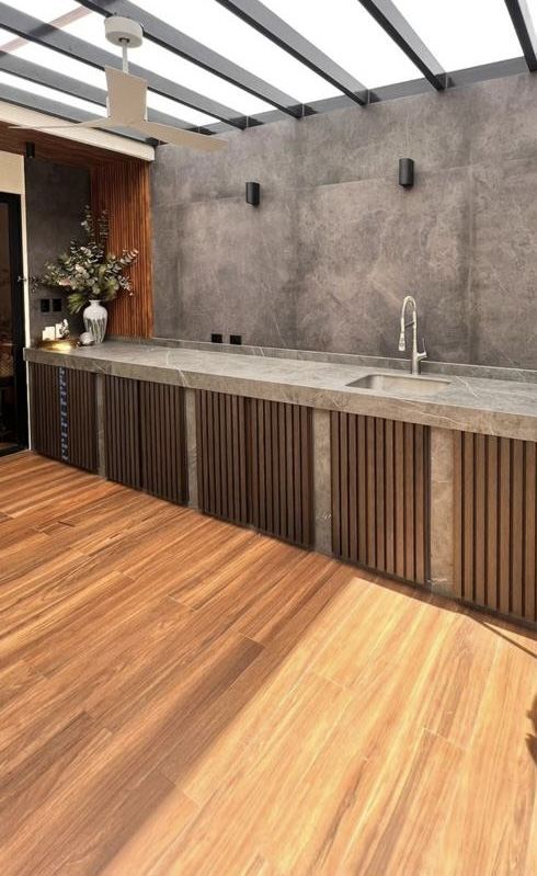 Interiores · SPC & mármol PVC
